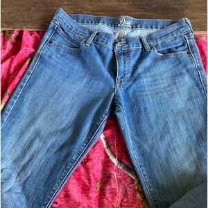 Most are size 14-29